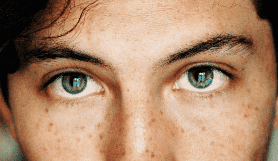 Close up of a persons eyes