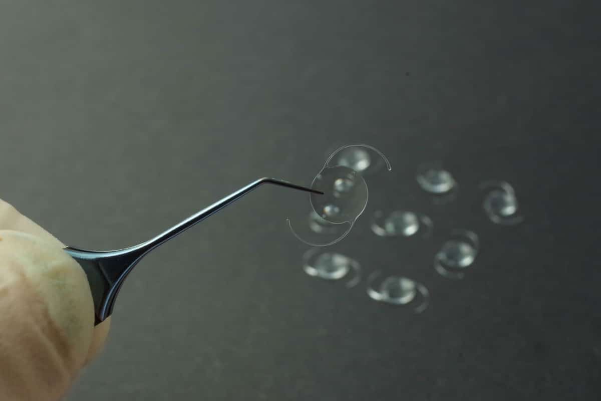 How Does ICL Surgery Work?