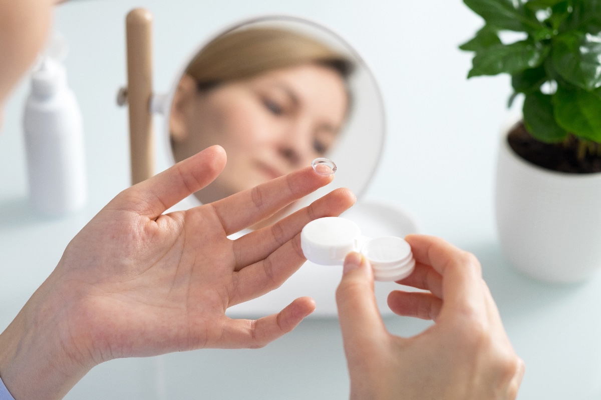 How Long Does It Take To Get Used To Contact Lenses?